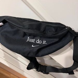 Brand new unused Nike Fanny pack